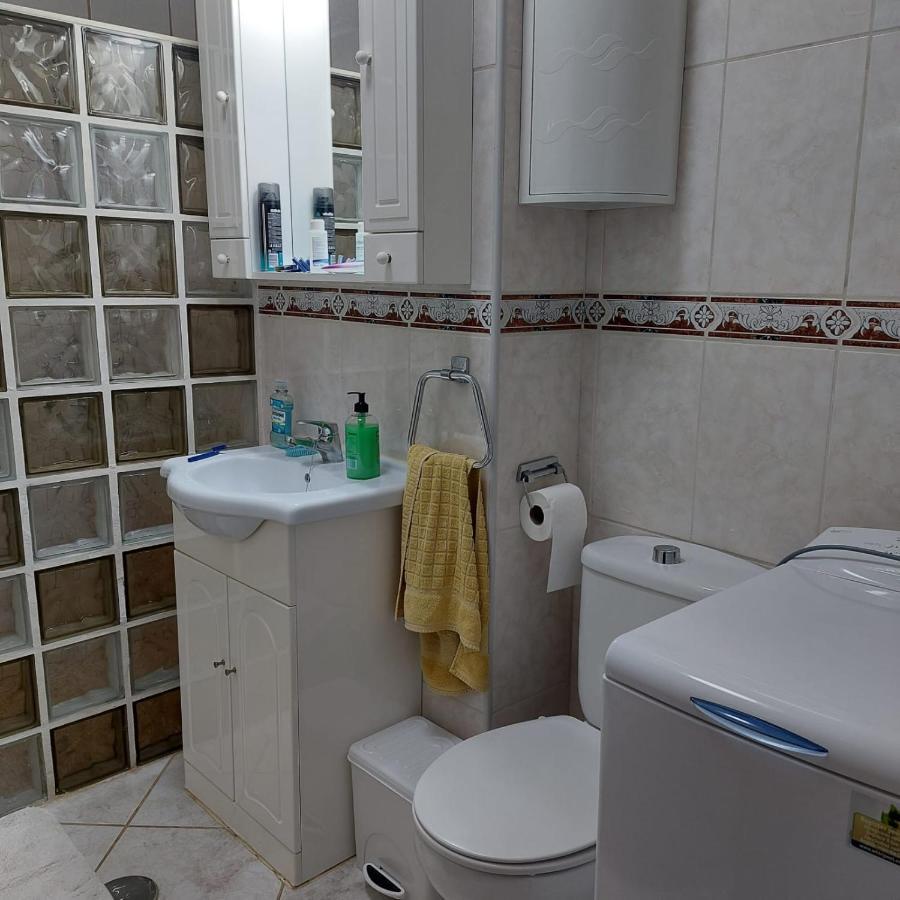 Victoria Court 2, Los Cristianos Guincho  Εξωτερικό φωτογραφία