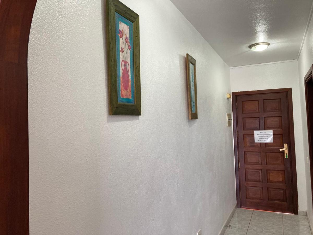 Victoria Court 2, Los Cristianos Guincho  Εξωτερικό φωτογραφία